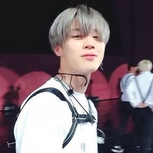 Meet your Posher, Moon